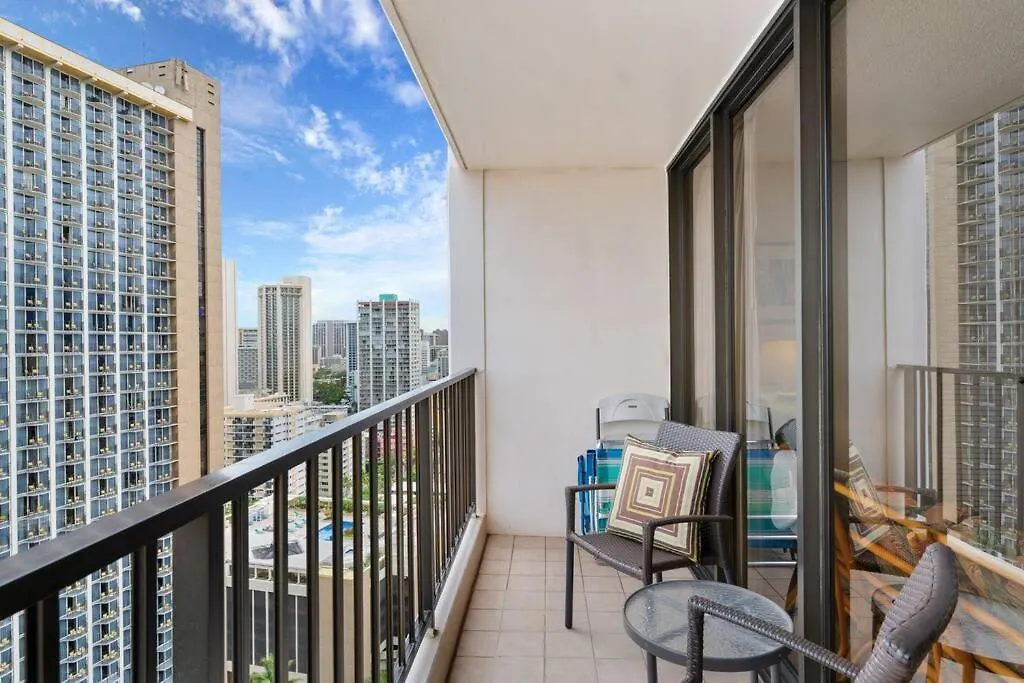 Aloha Suite 1 Bed 1 Bath Sleeps 4 Honolulu United States