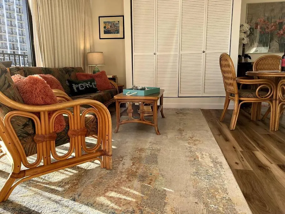 Apartment Aloha Suite 1 Bed 1 Bath Sleeps 4 Honolulu